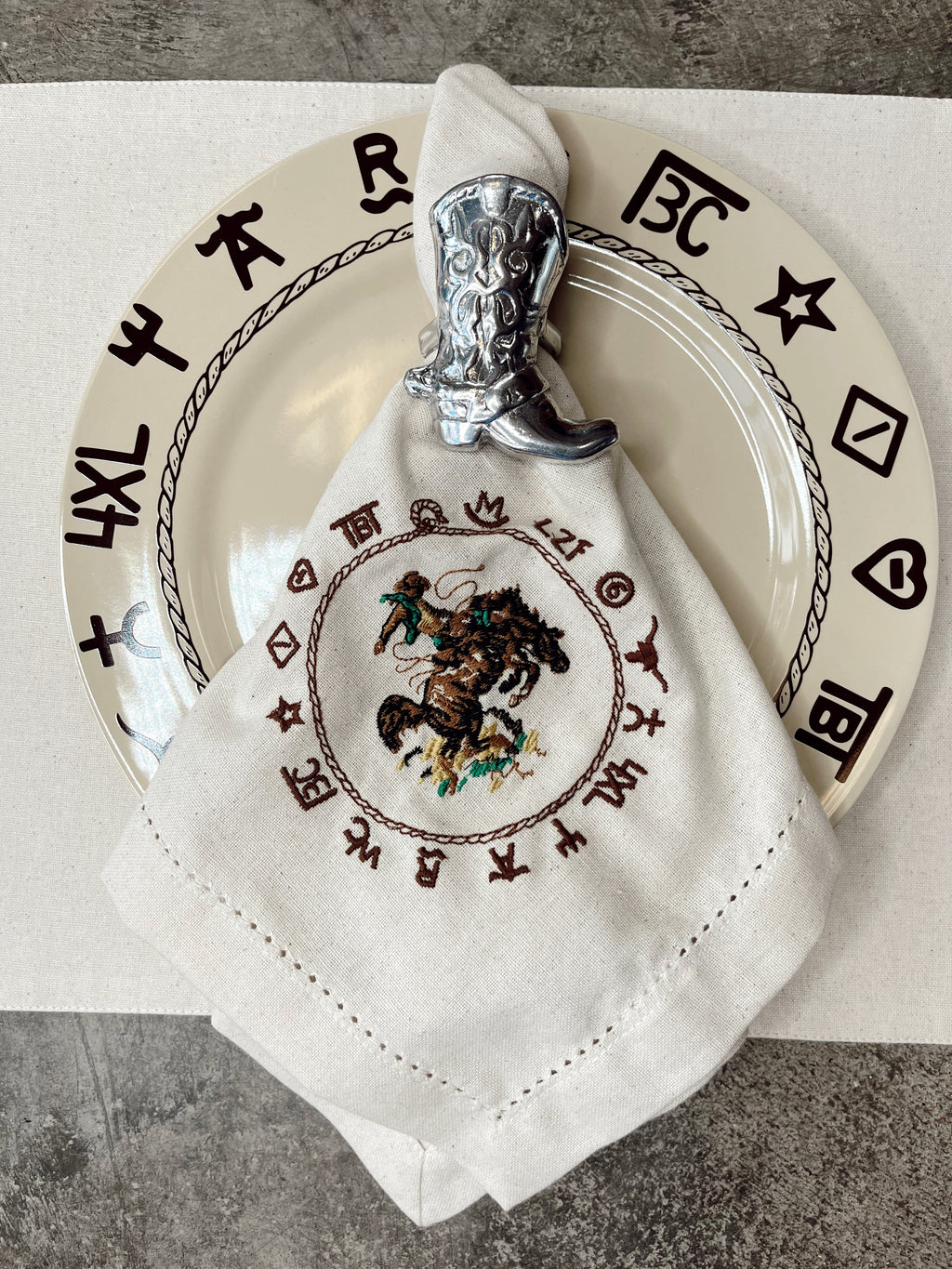 The Western Napkin Ring Set