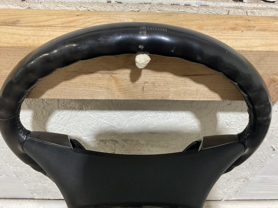 GM Ebony Steering Wheel (25849482) Leather w/ Cruise | Express / Savana 2008–2020 | OEM Used