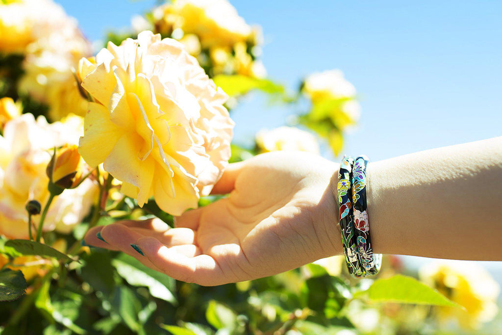New - Butterfly Kisses Stackable Bangle