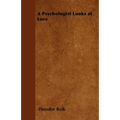 A Psychologist Looks at Love - Paperback