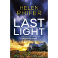 Last Light: An absolutely gripping thriller with unputdownable suspense - Paperback