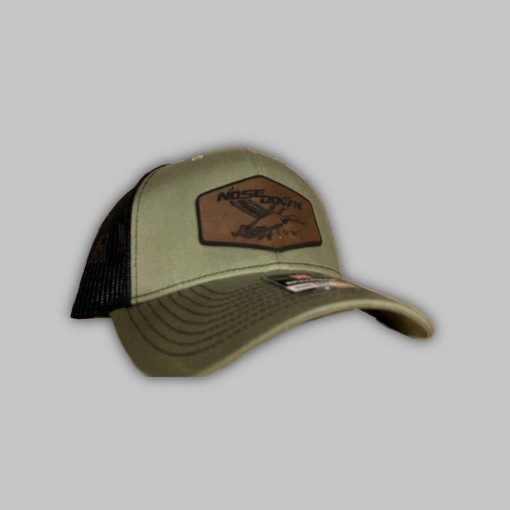 Flying Mallard Trucker