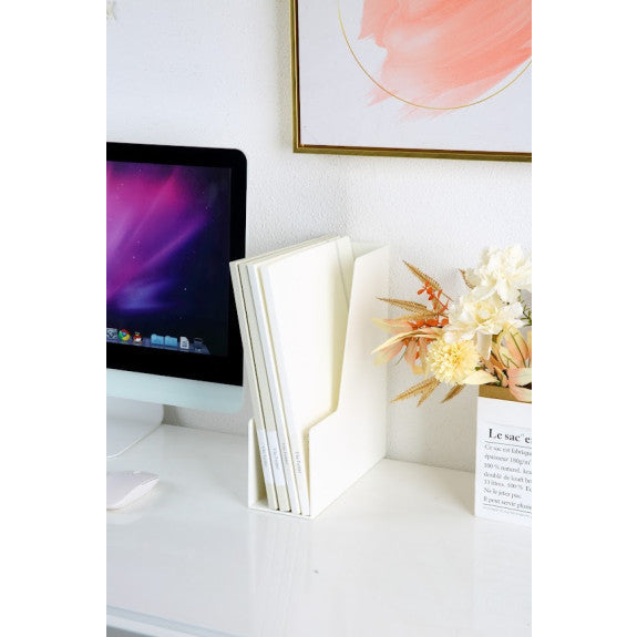 Magazine Holder White 3.5"