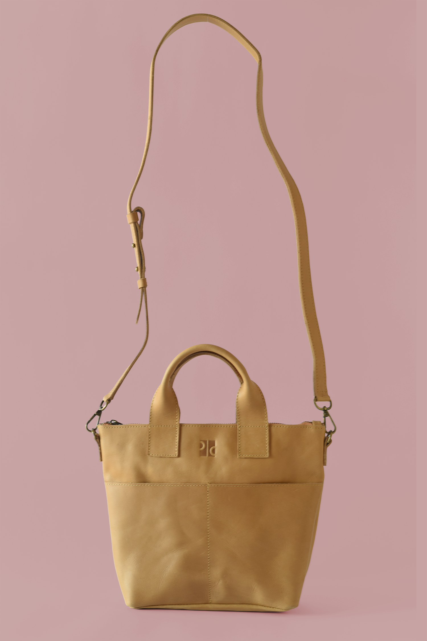 Medium Crossbody