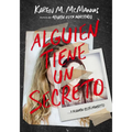 Alguien Tiene Un Secreto / Two Can Keep a Secret - Paperback