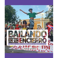 Bailando en un encierro: Duelo, danza y activismo en las manifestaciones del Verano Boricua de 2019 - Paperback