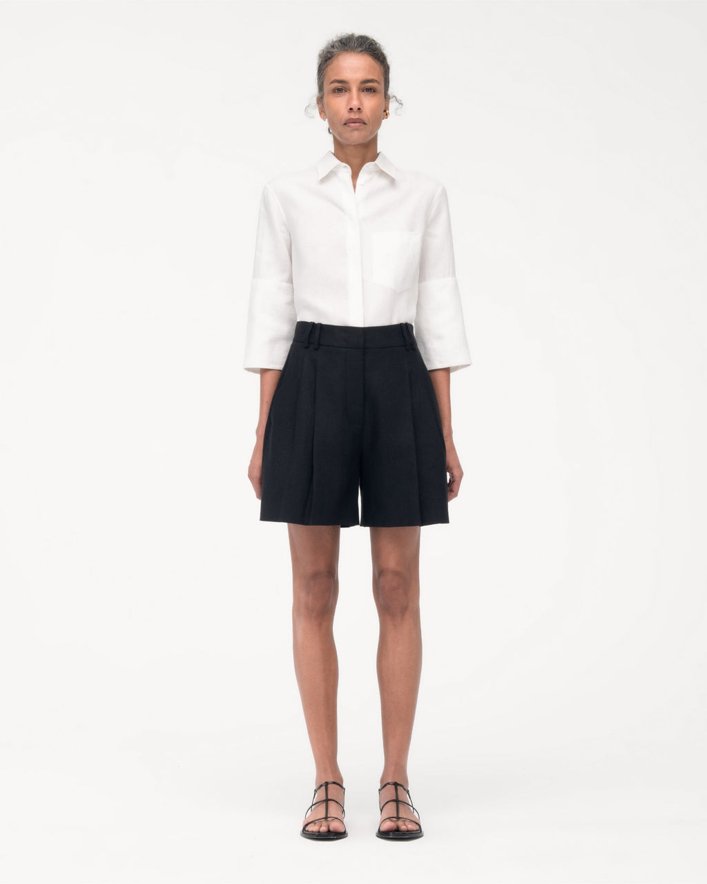 Linen Pleated Short | Black
