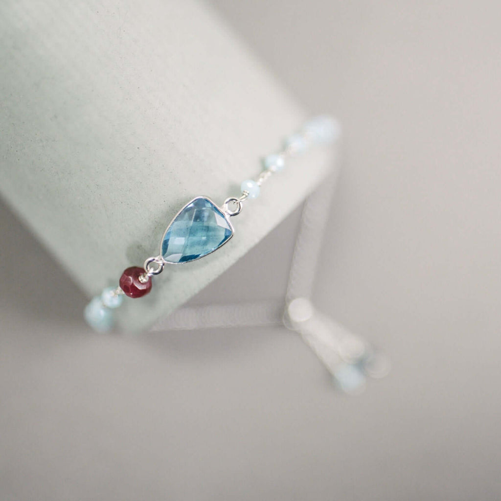 Rhodolite Garnet Silver Isla Bracelet
