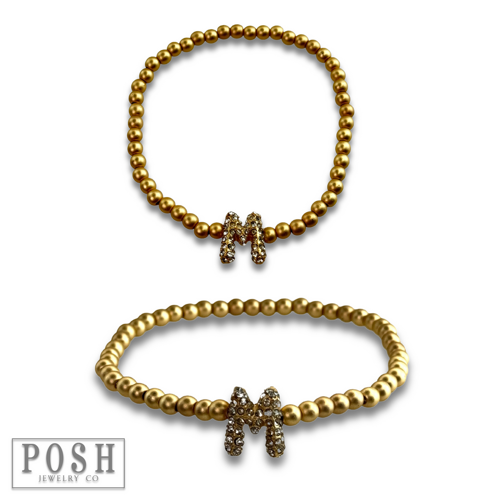 Bead bracelet with rhinestone inital
