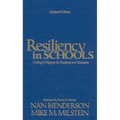 Resiliency in Schools: Making It Happen for Students and Educators - Hardcover
