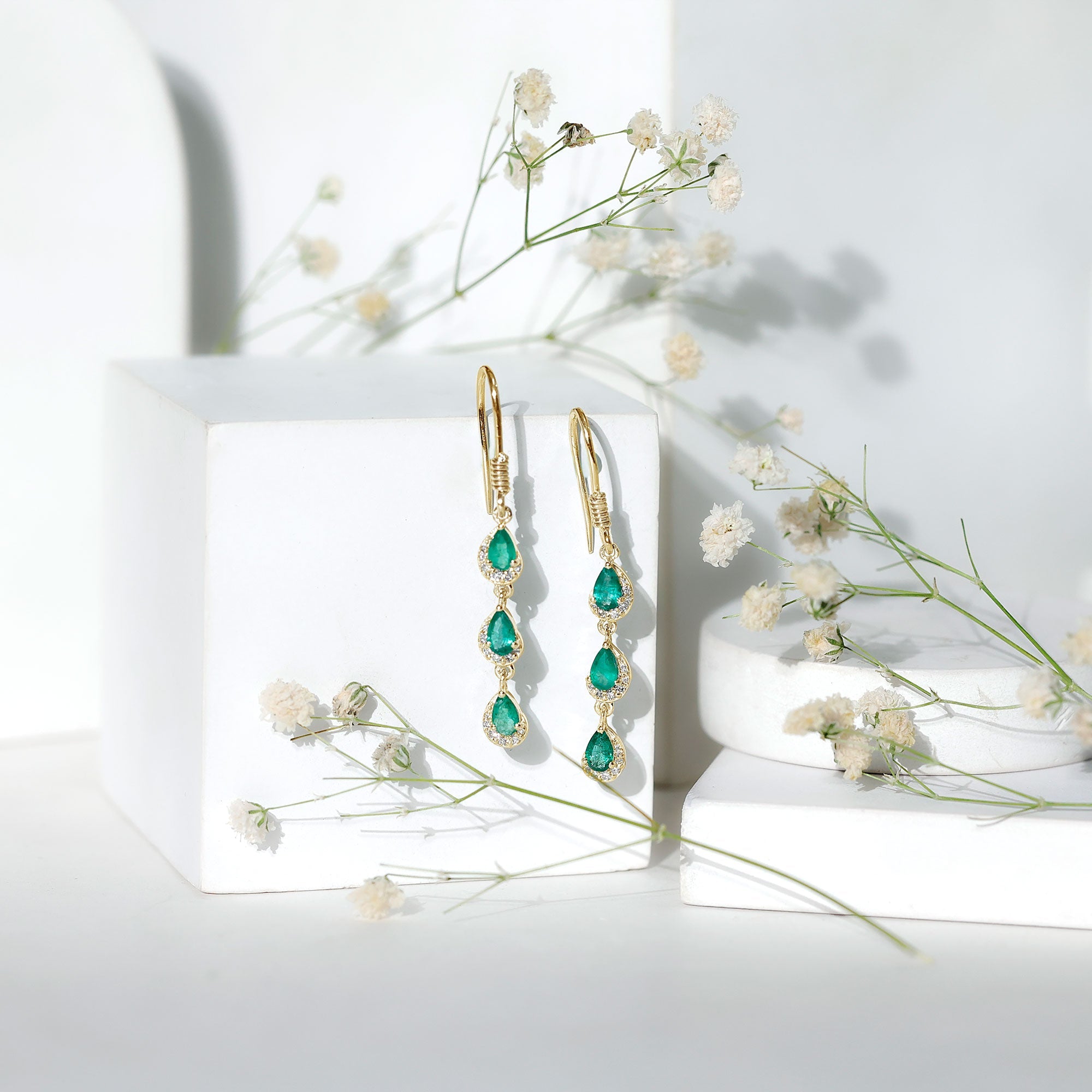 Pear Cut Emerald Dangle Earrings with Diamond