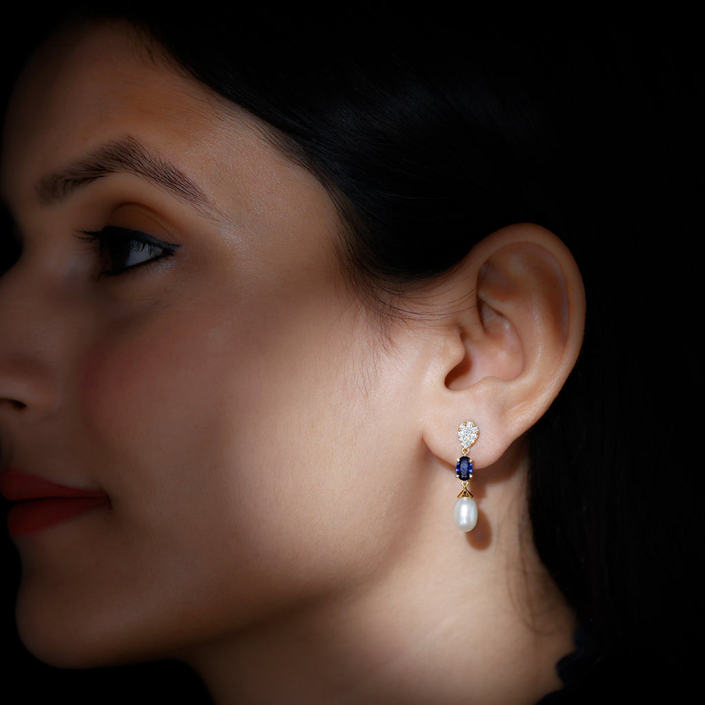Teardrop Shape Freshwater Pearl Dangle Earrings with Lab Sapphire