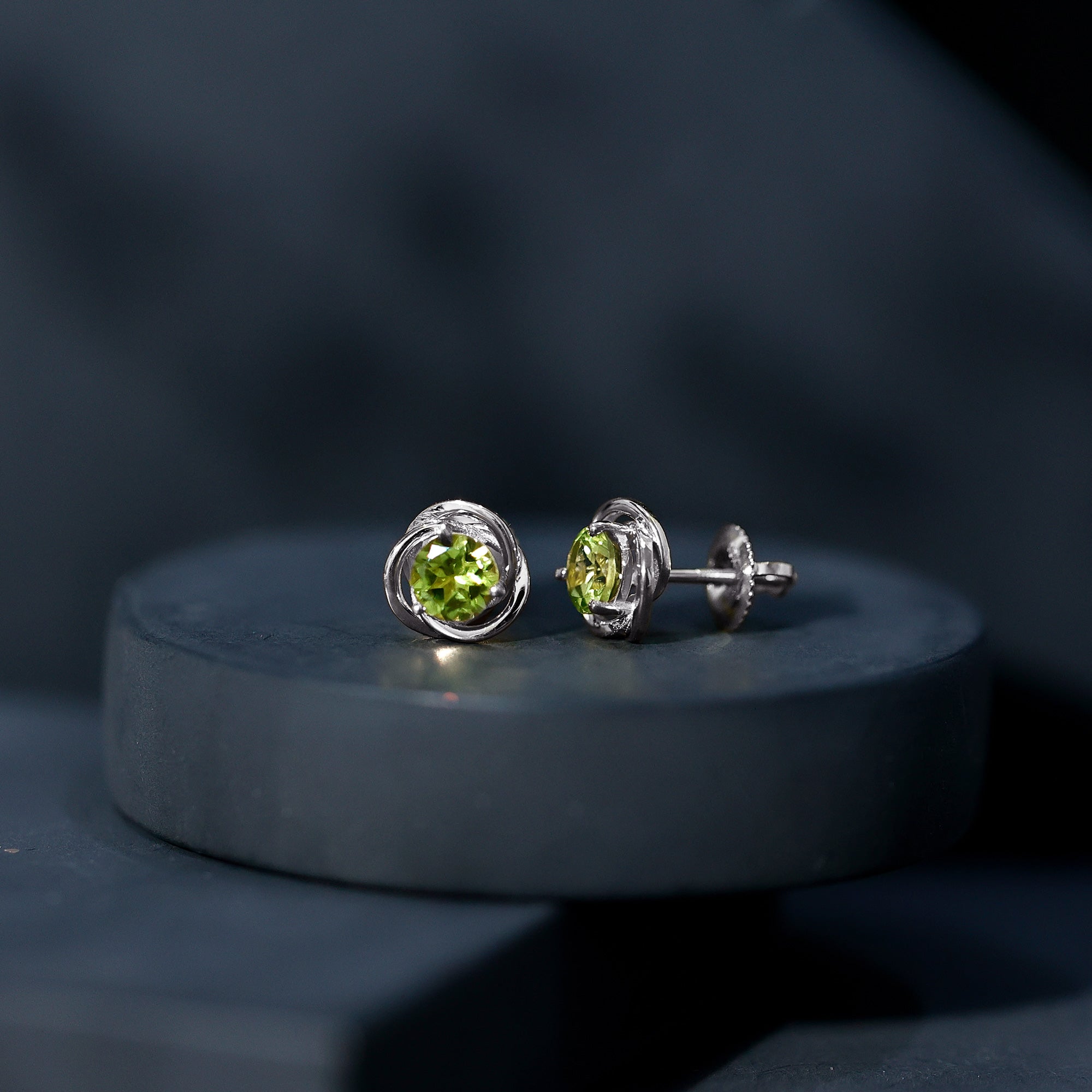 1 Carat Round Cut Peridot Swirl Stud Earrings
