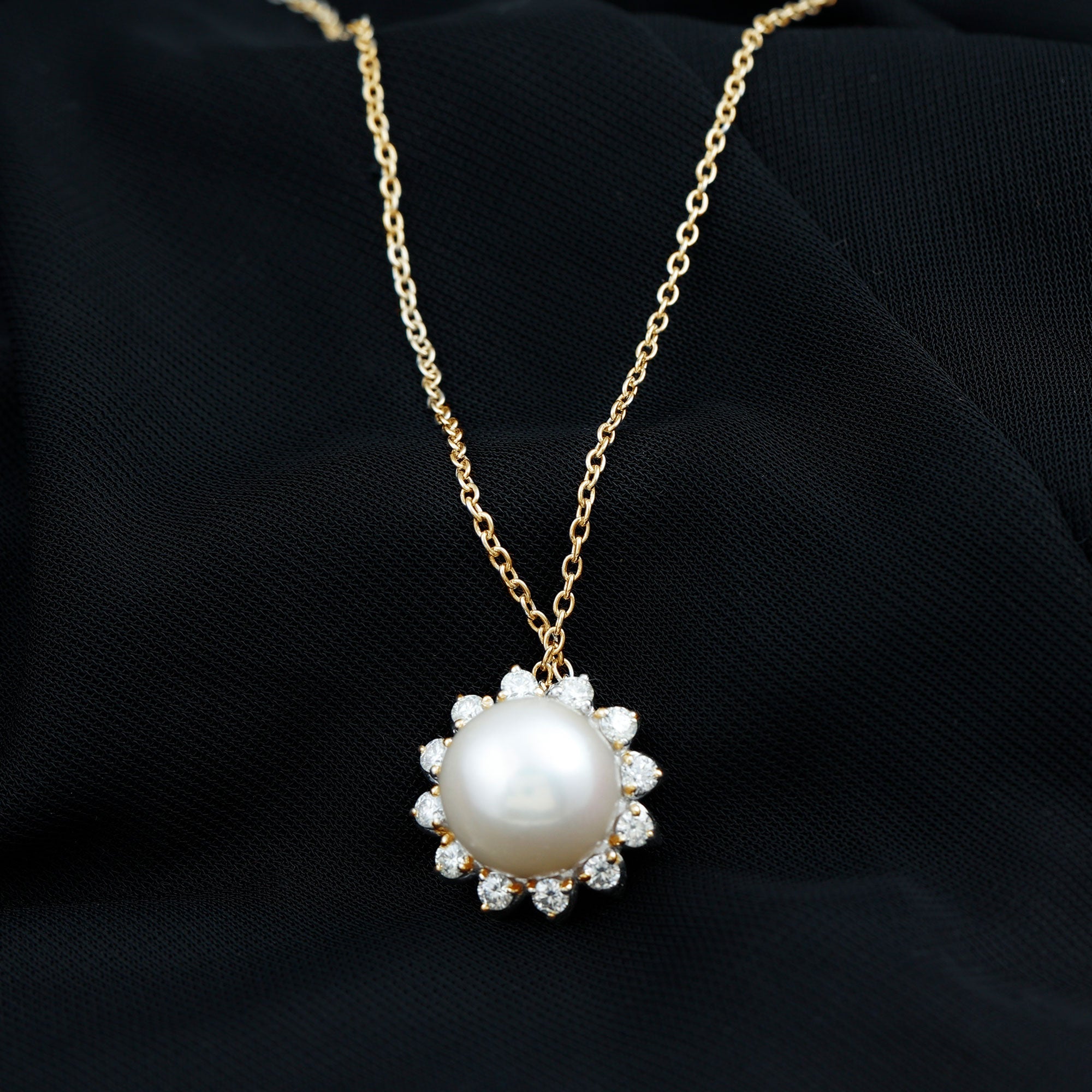 Freshwater Pearl and Moissanite Flower Chain Necklace