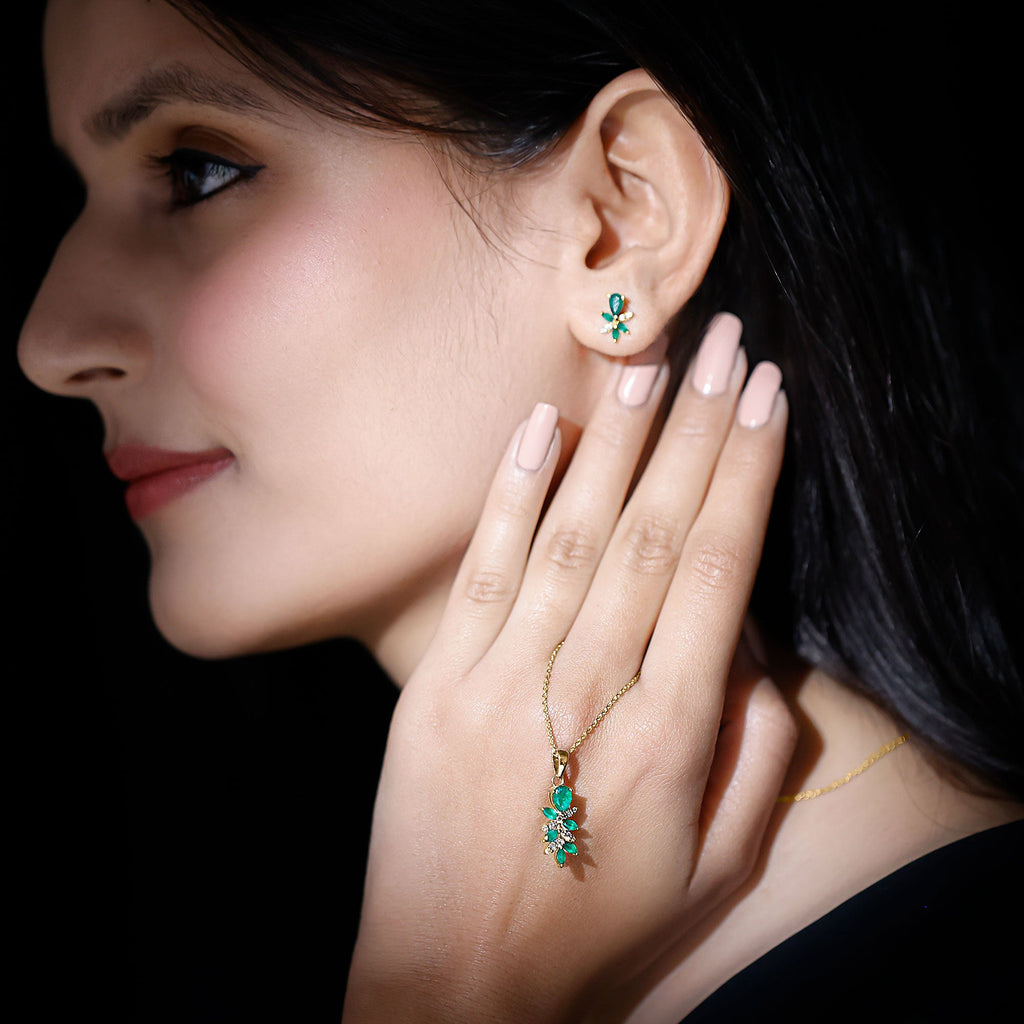 Nature Inspired Emerald and Diamond Dangle jewelry Set