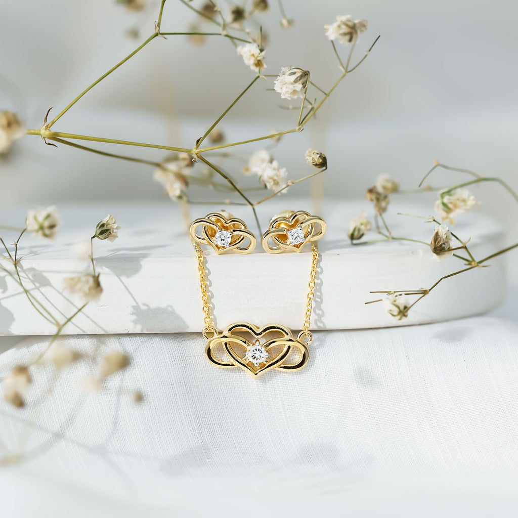 Round Cut Diamond Infinity Heart Jewelry Set