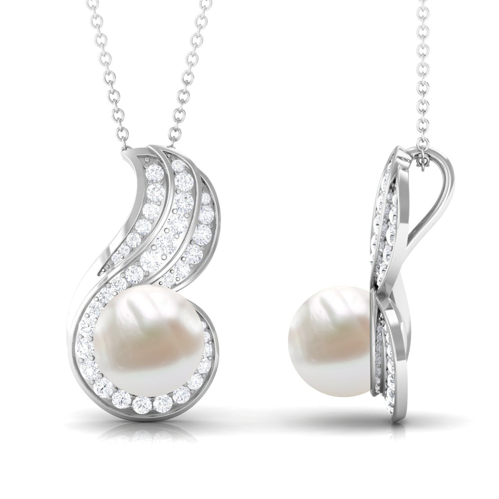 Contemporary Freshwater Pearl Pendant Necklace with Diamond