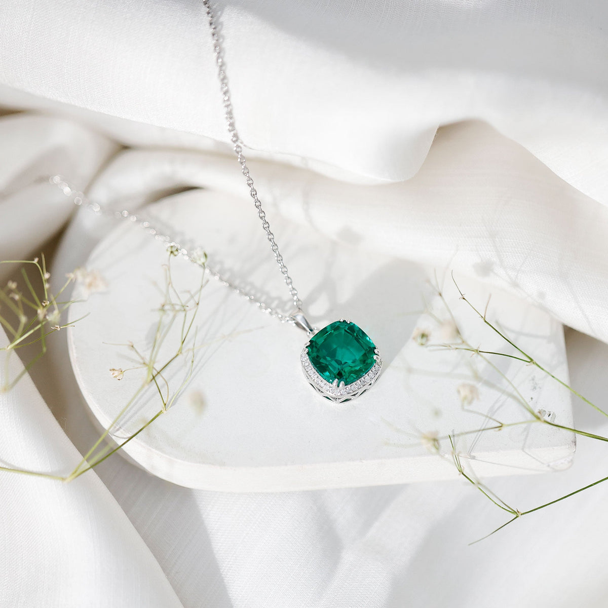 9 Carat Cushion Cut Lab Created Emerald and Diamond Cocktail Necklace