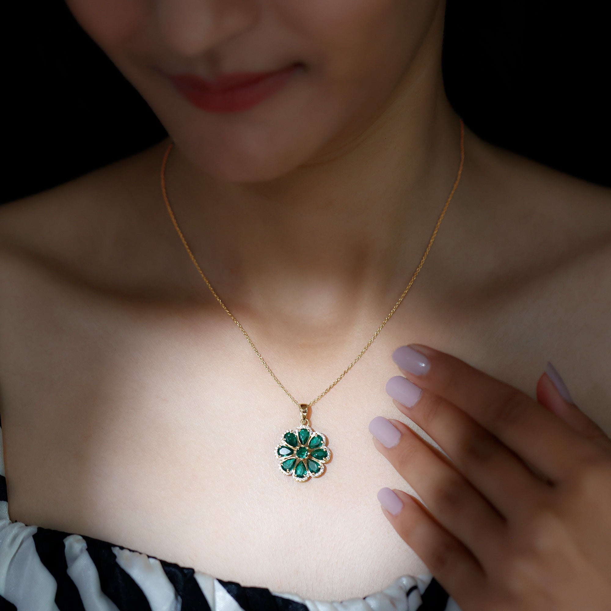 Womens Lab Grown Emerald Flower Necklace with Chain