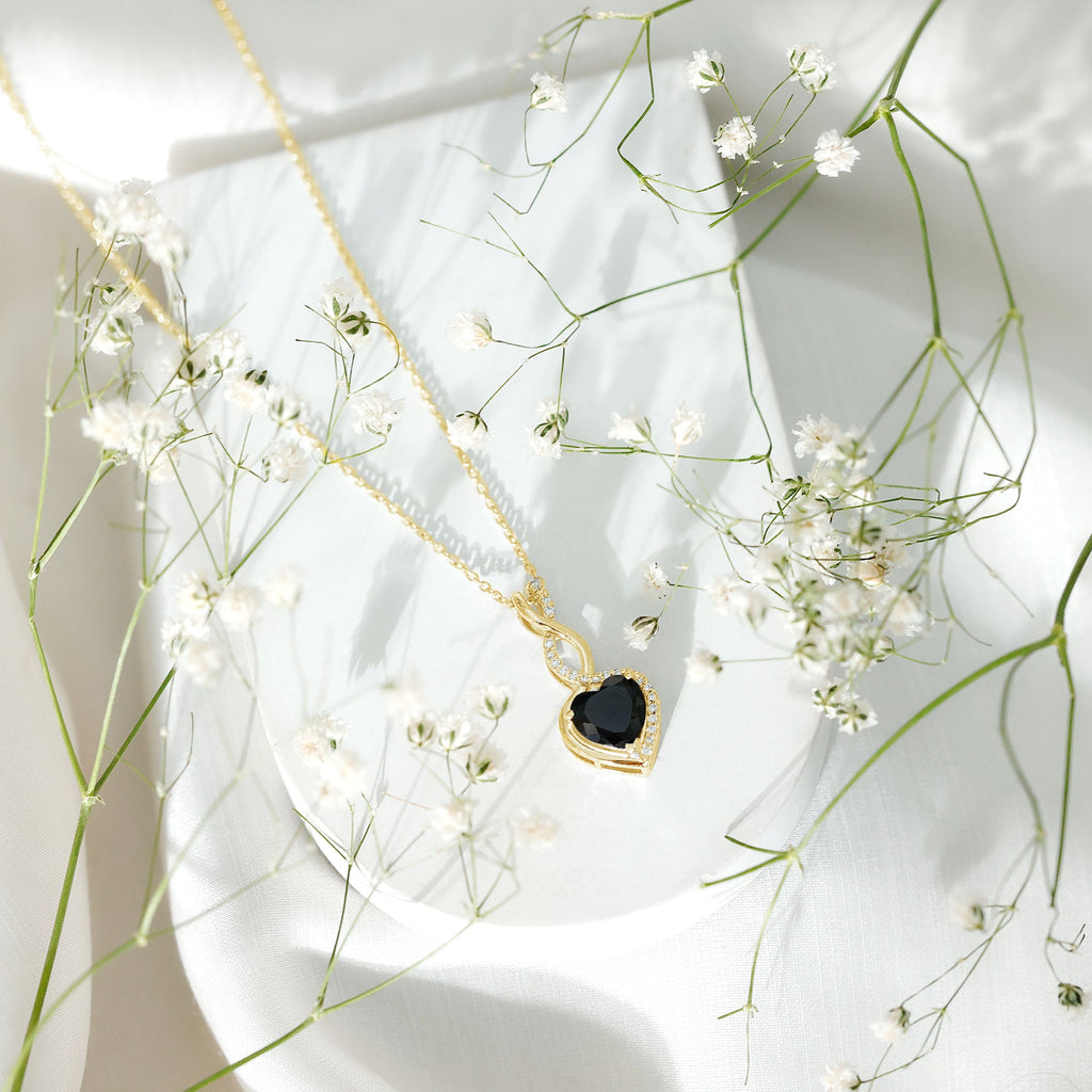 2 Carat Black Onyx Infinity Heart Pendant with Diamond
