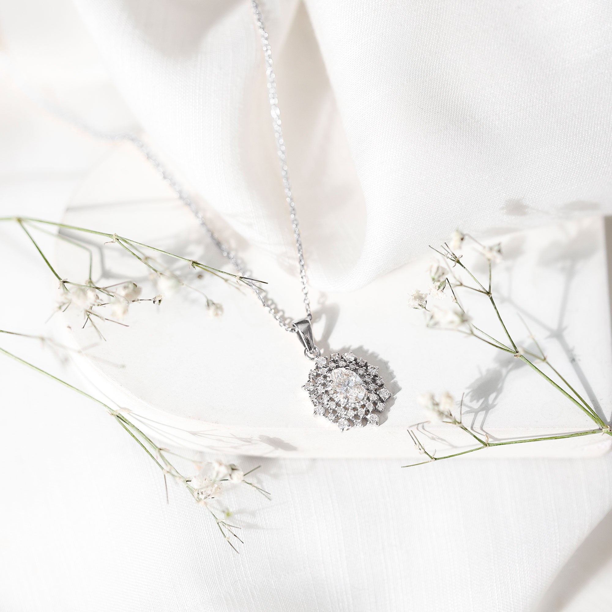Vintage Style Oval Moissanite Bridal Necklace With Chain