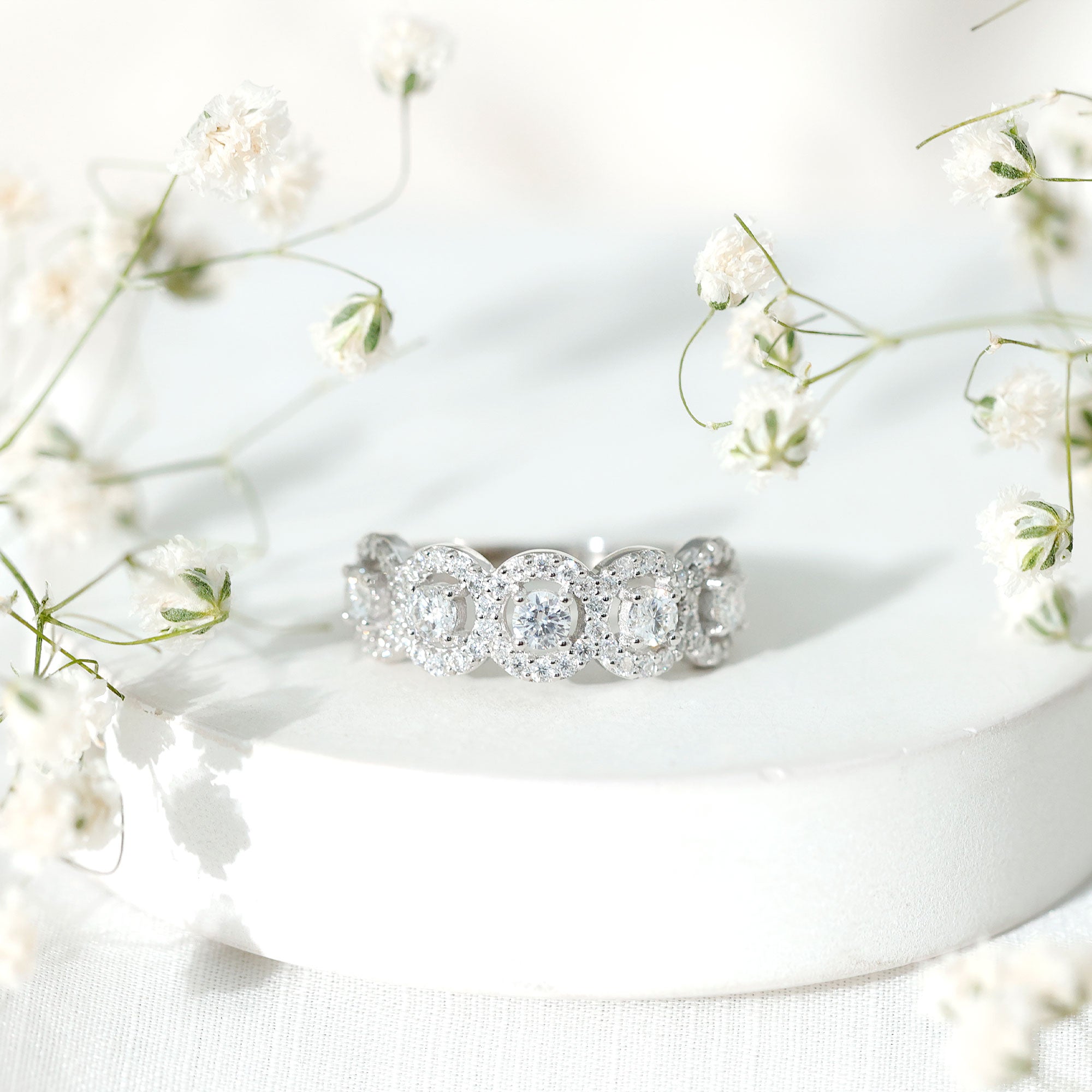 Certified Round Cut Moissanite Halo Classic Band Ring