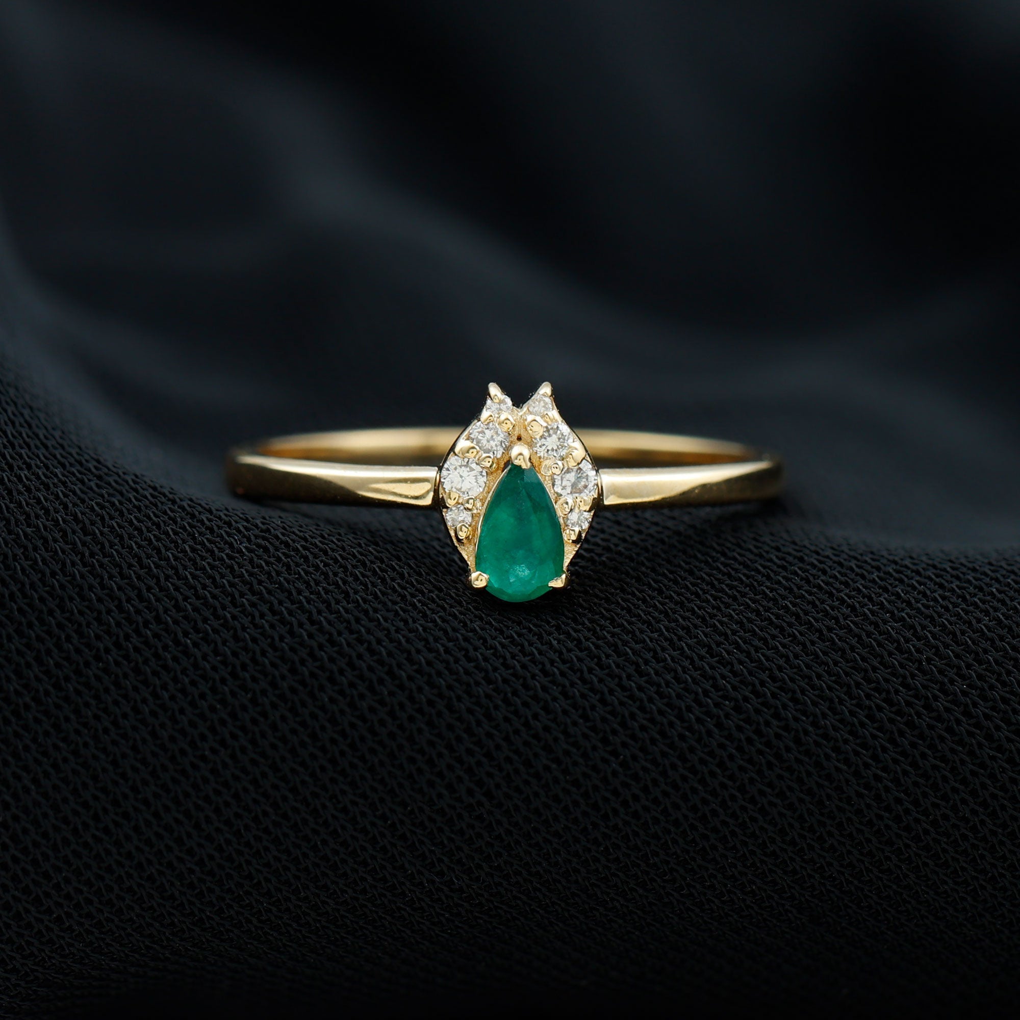 Womens Emerald and Diamond Promise Ring for Her