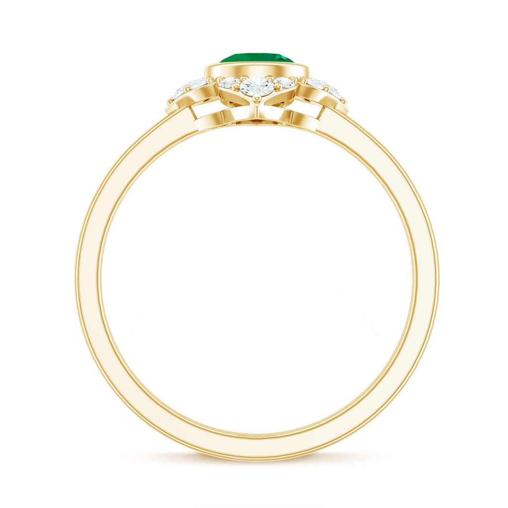 Natural Bezel Set 0.4 Carat Emerald Flower Engagement Ring with Diamond