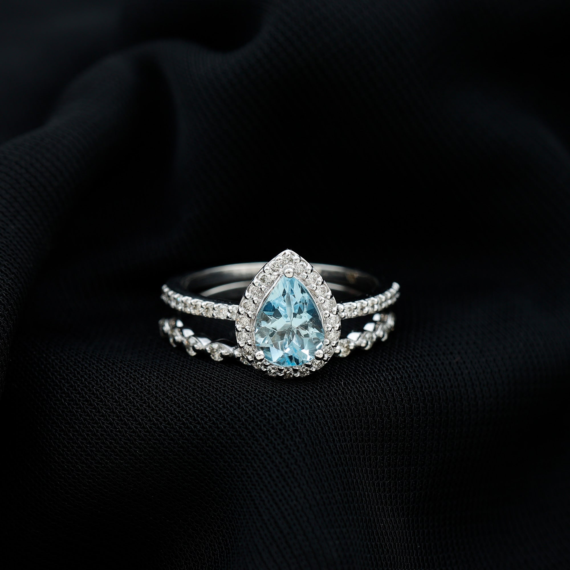 Genuine 1 Carat Aquamarine Bridal Ring Set with Diamond