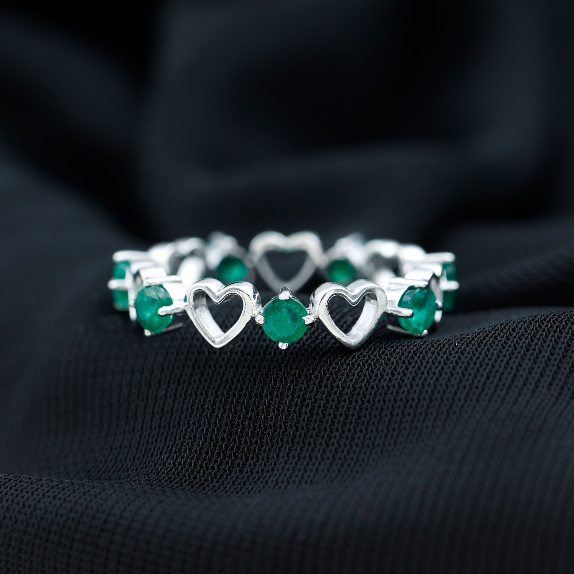Minimalist Emerald Heart Shape Wedding Band