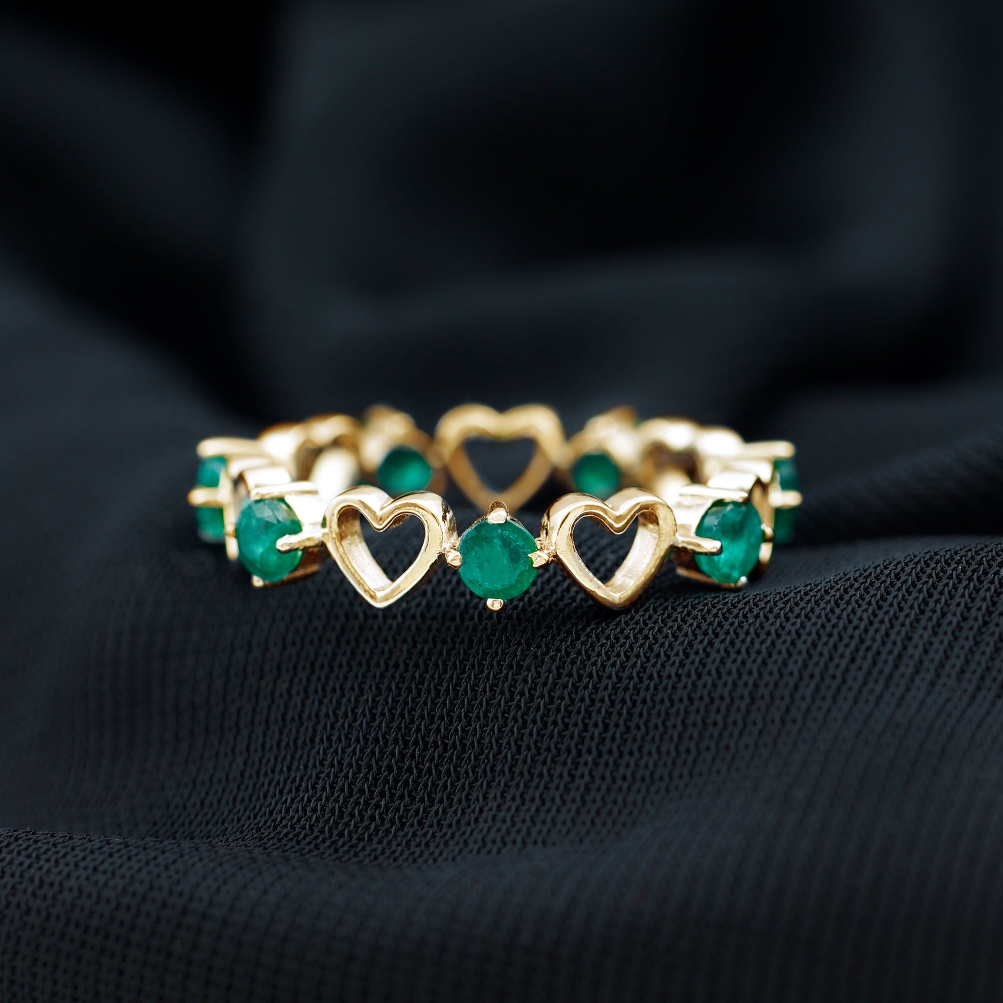 Minimalist Emerald Heart Shape Wedding Band