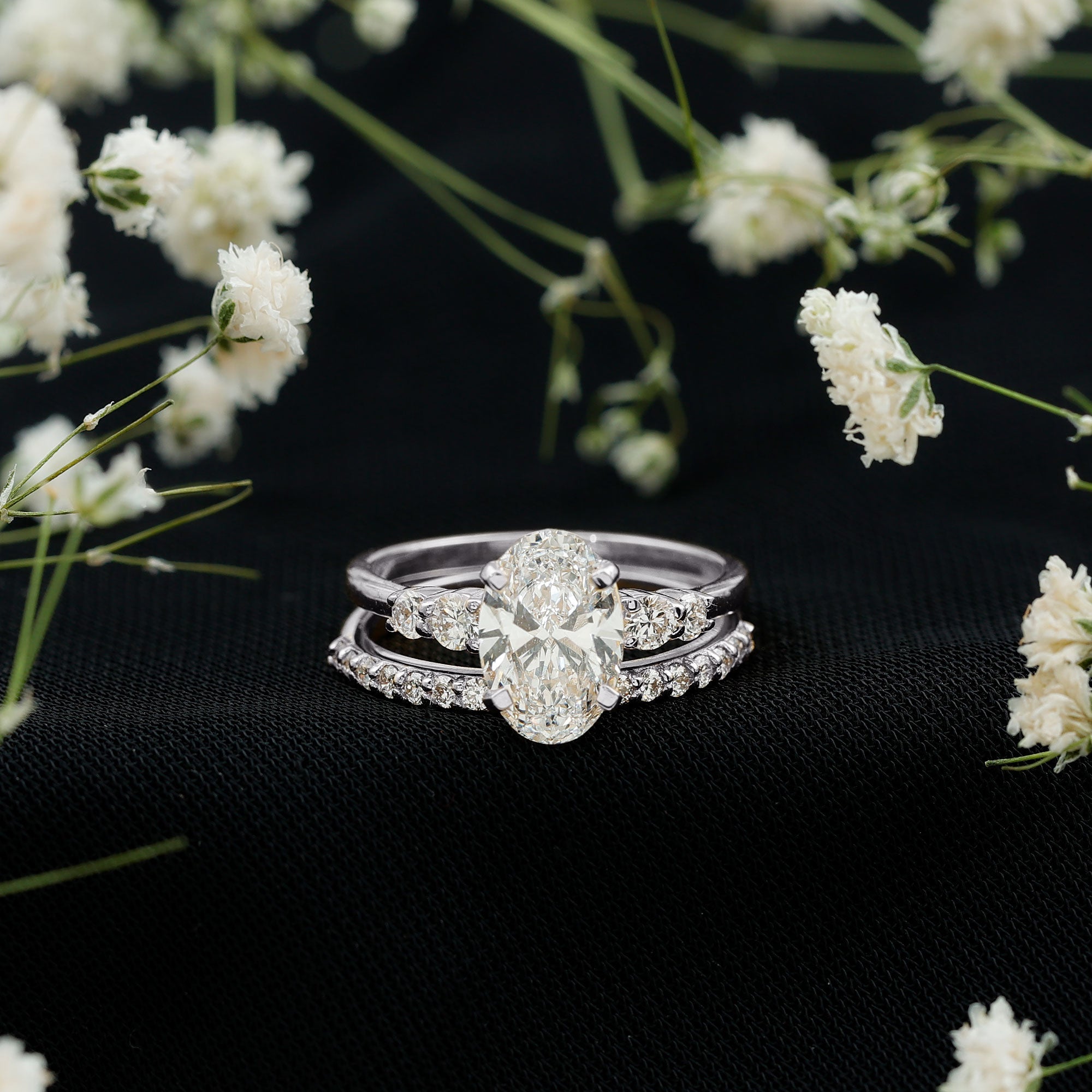 2 Carat Oval Shape Lab Diamond Bridal Ring Set with IGI Certificate