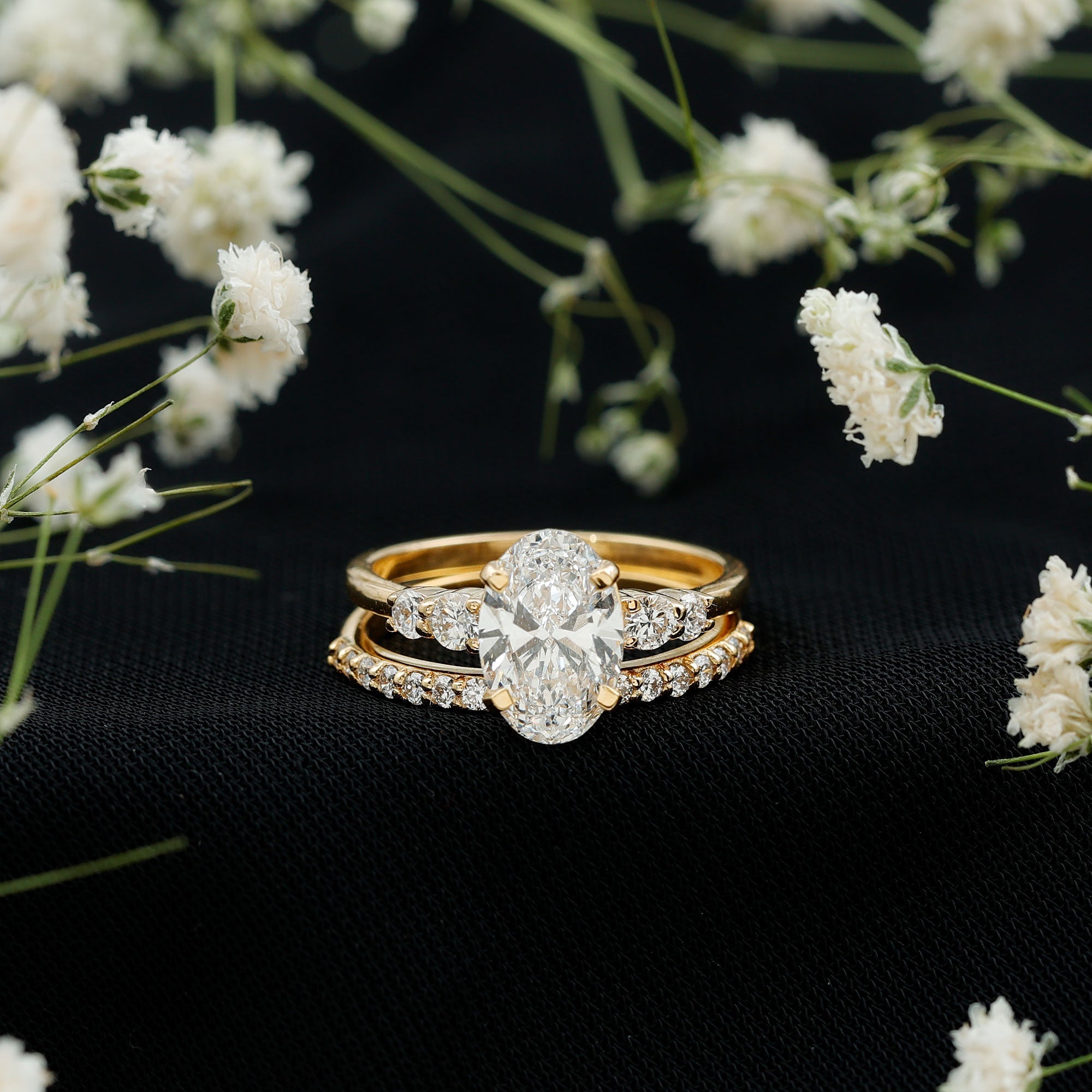 2 Carat Oval Shape Lab Diamond Bridal Ring Set with IGI Certificate