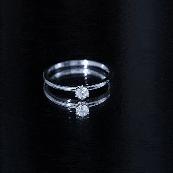 0.25 Carat Round Diamond Solitaire Promise Ring for Her