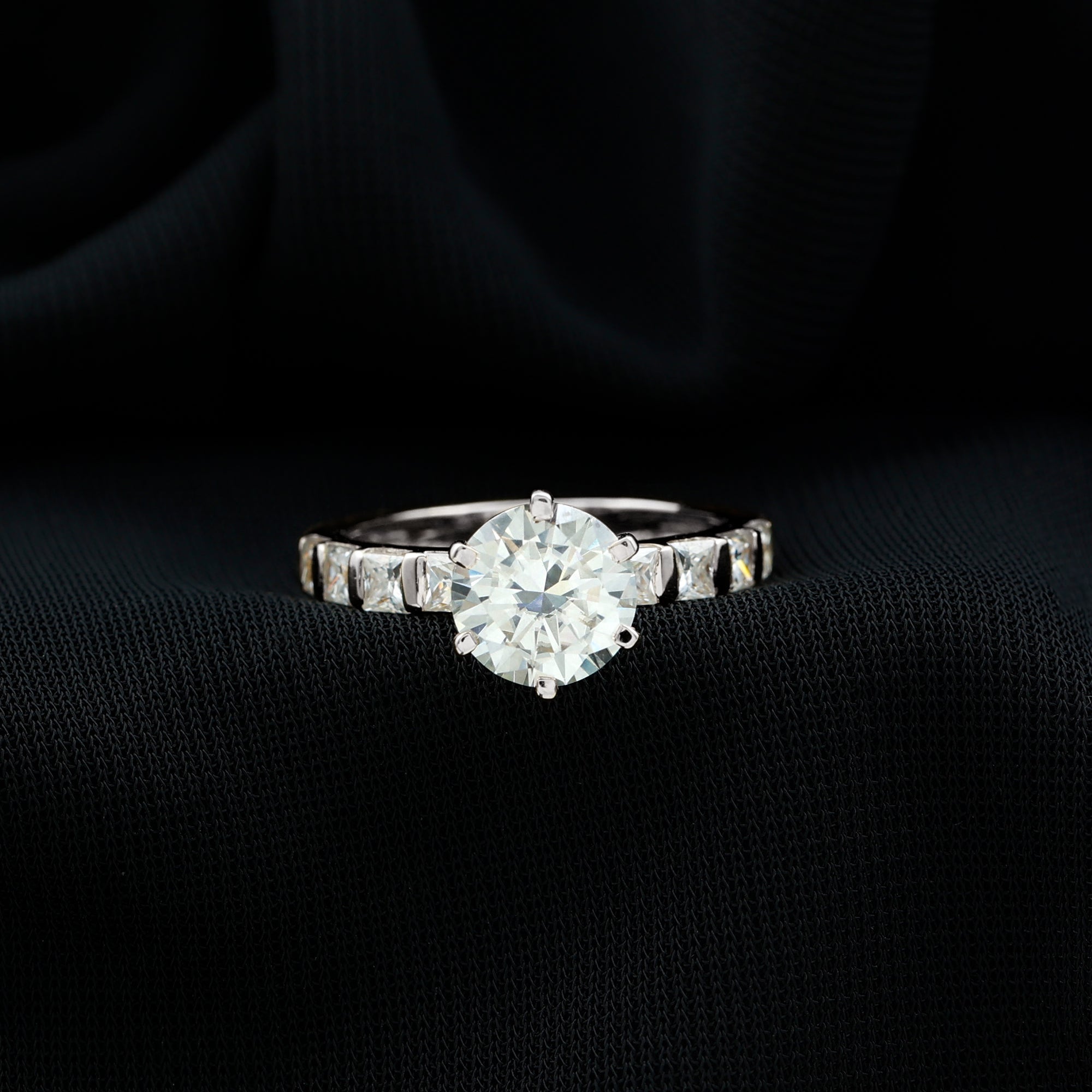 Round Cut 2 CT Moissanite Solitaire Engagement Ring with Side Stones