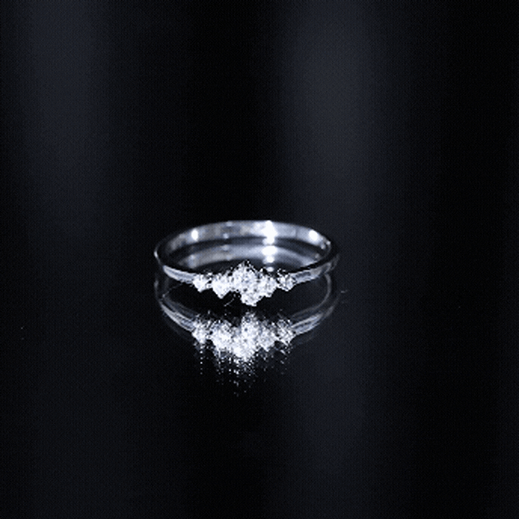 Certified Diamond Cluster Promise Ring in Prong Setting