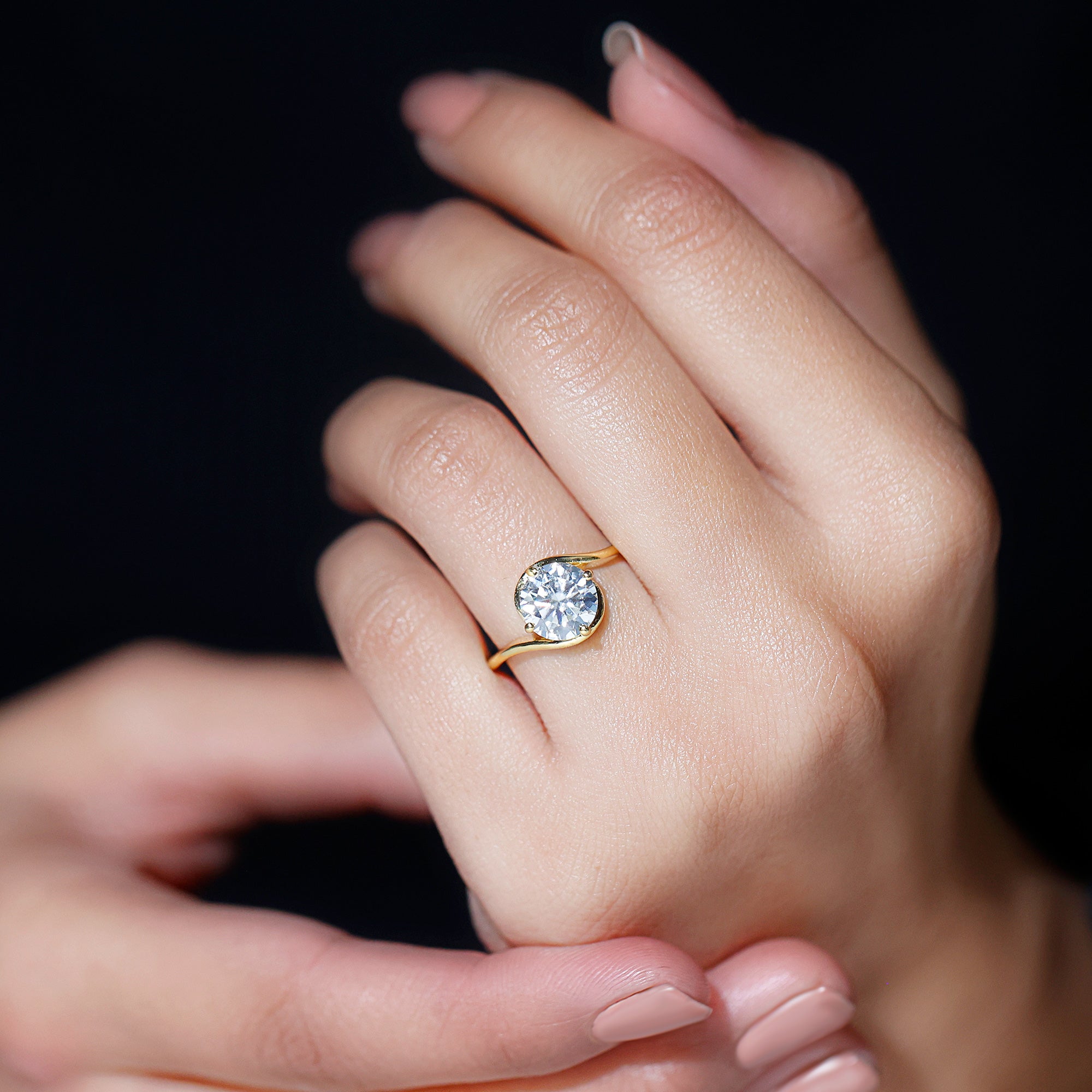 Round Cut 2 Carat Moissanite Solitaire Engagement Ring in Bypass Shank