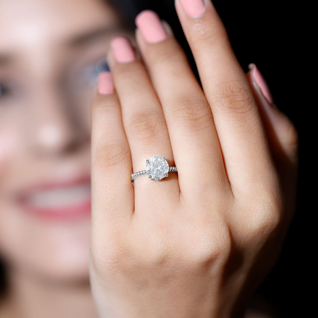 Round Cut Moissanite Solitaire Engagement Ring with Twisted Rope