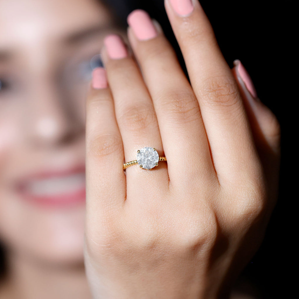 Round Cut Moissanite Solitaire Engagement Ring with Twisted Rope