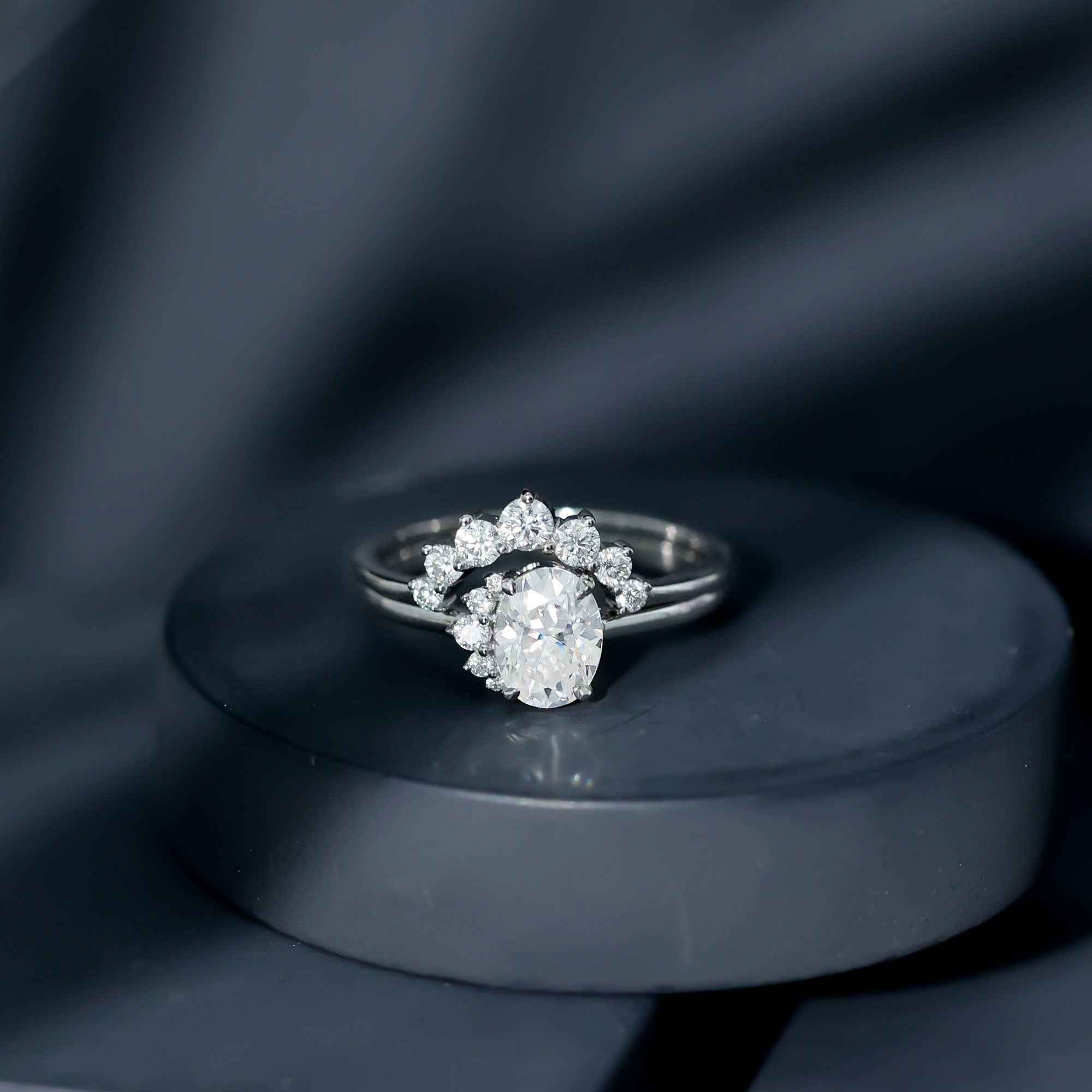 Designer 1.2 Carat Oval Cut Moissanite Wedding Ring Set With Certificate
