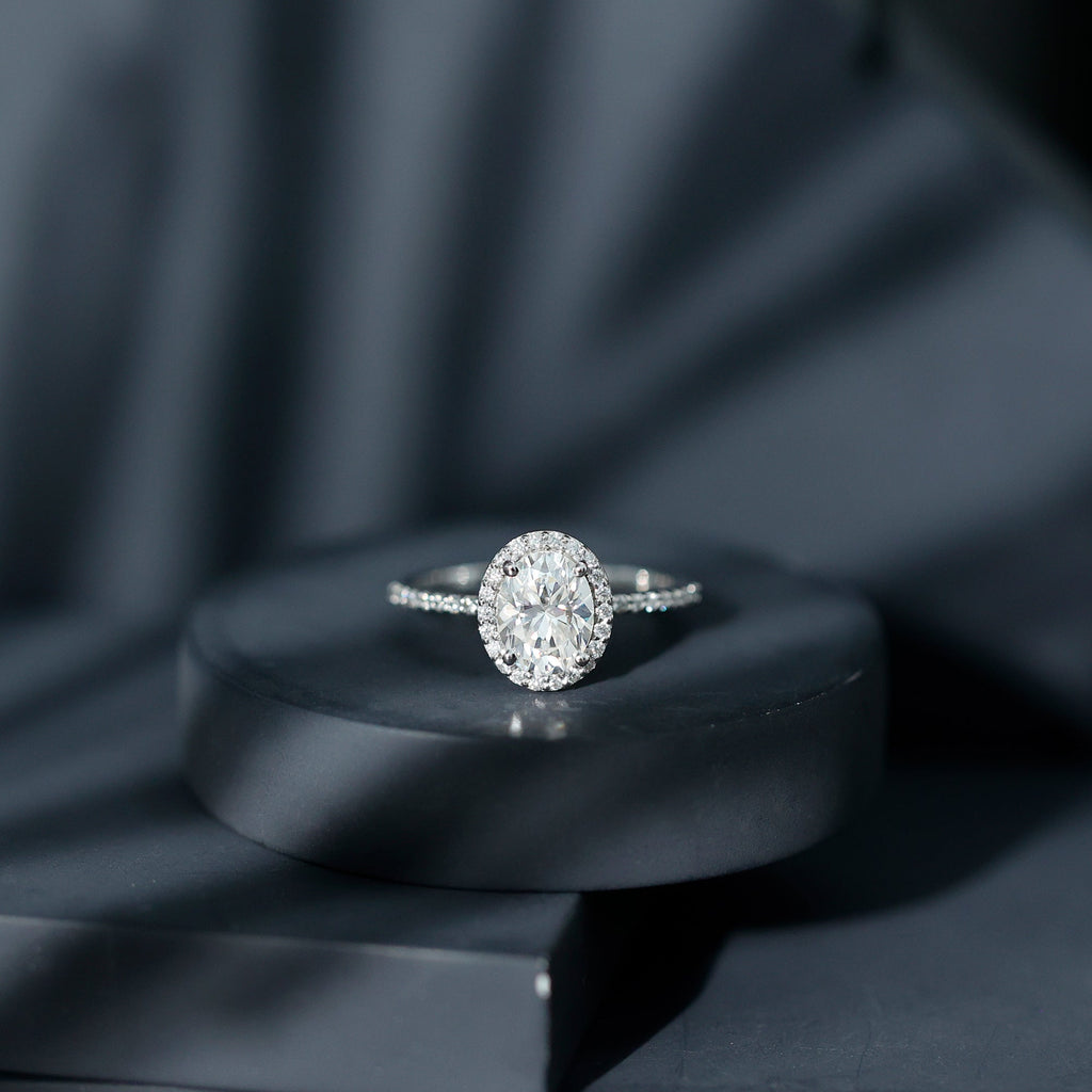 Oval Brilliant Cut Moissanite Classic Engagement Ring