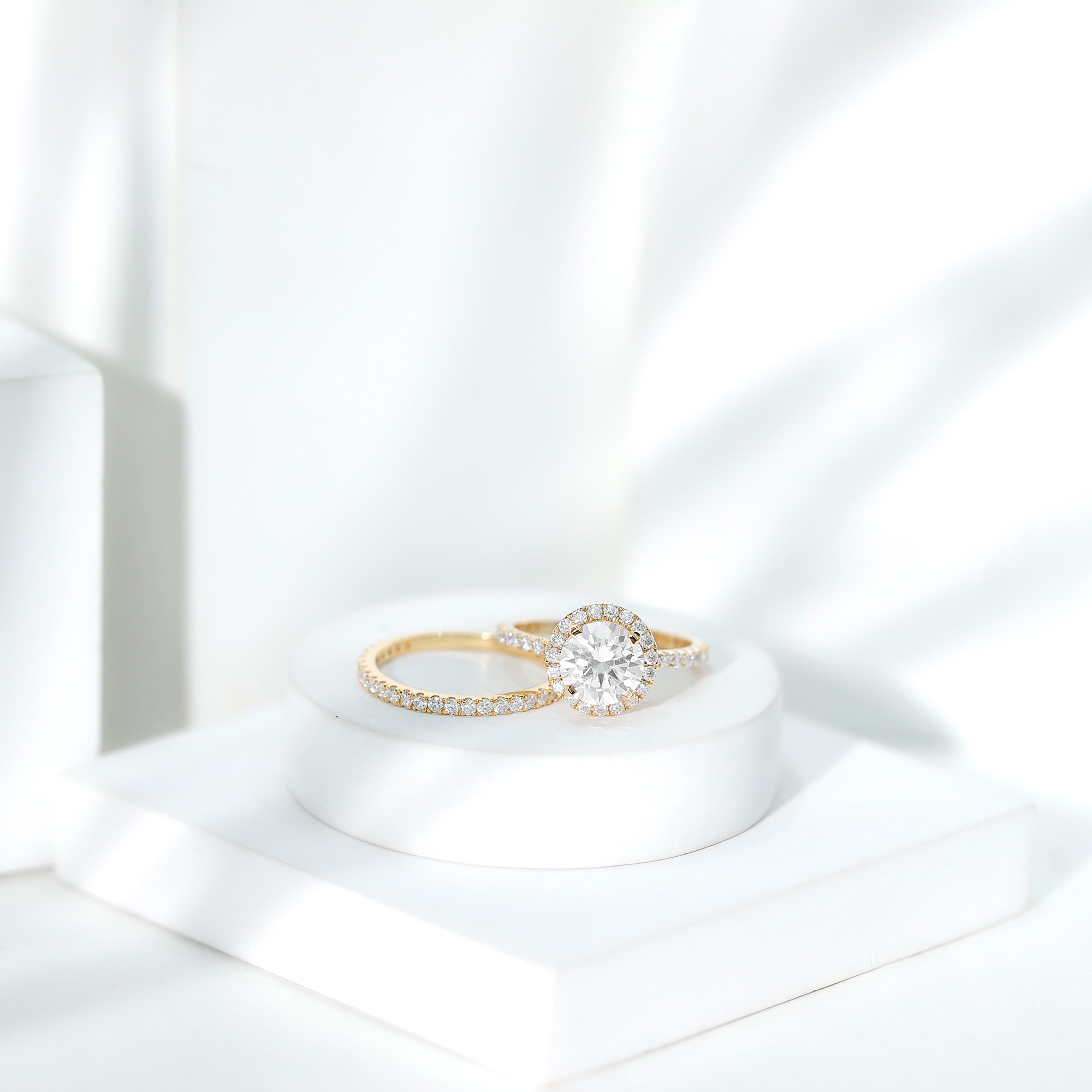 2 Carat Round Shape Moissanite Halo Wedding Ring Set