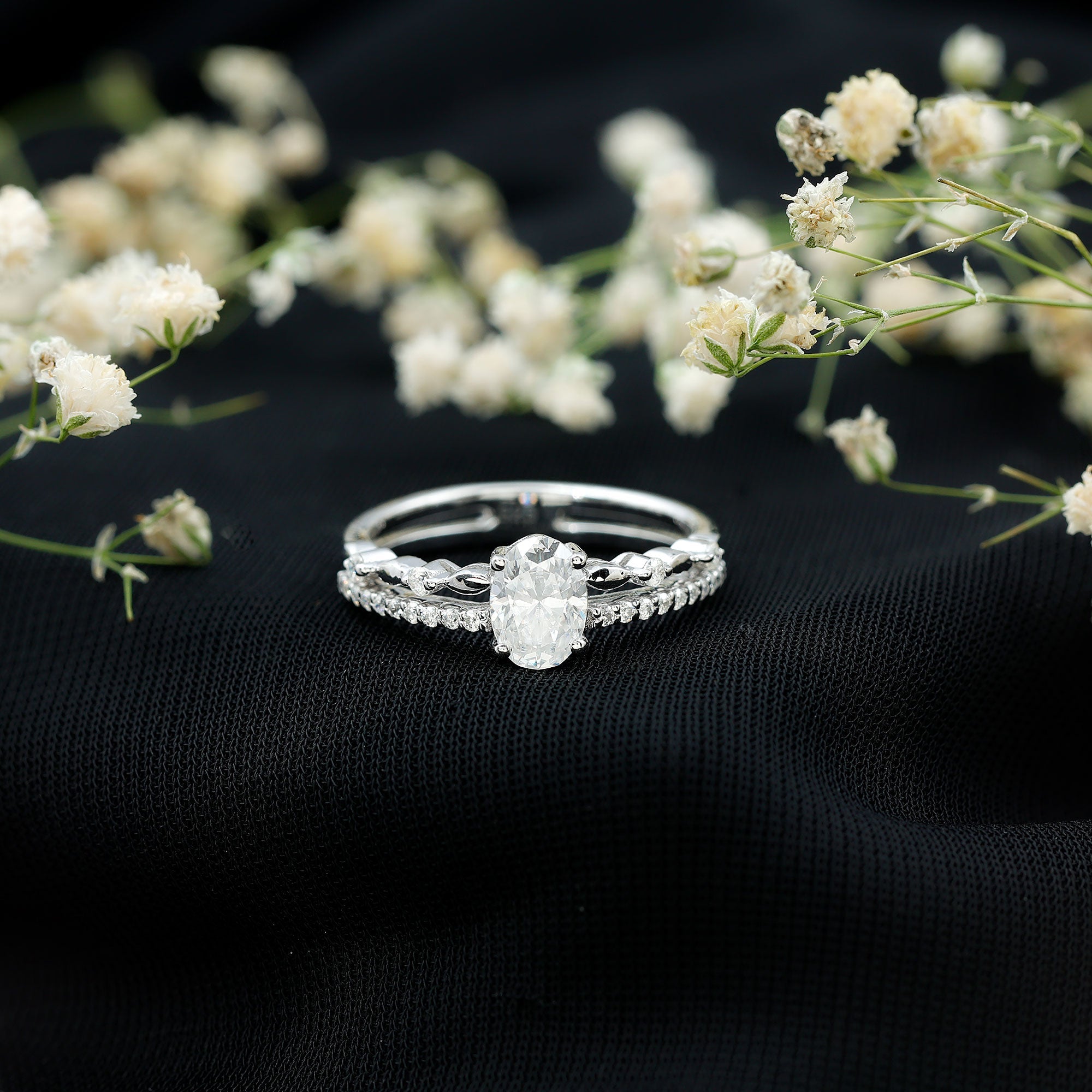 Oval Cut Moissanite Engagement Ring For Women