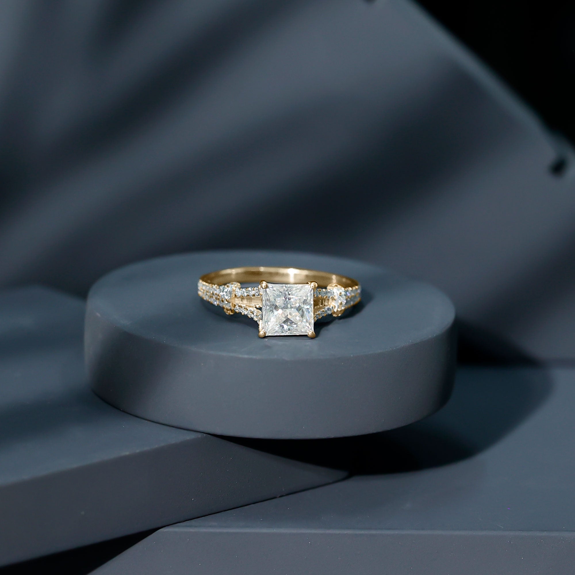 3 Carat Princess Cut Moissanite Solitaire Engagement Ring in Split Shank