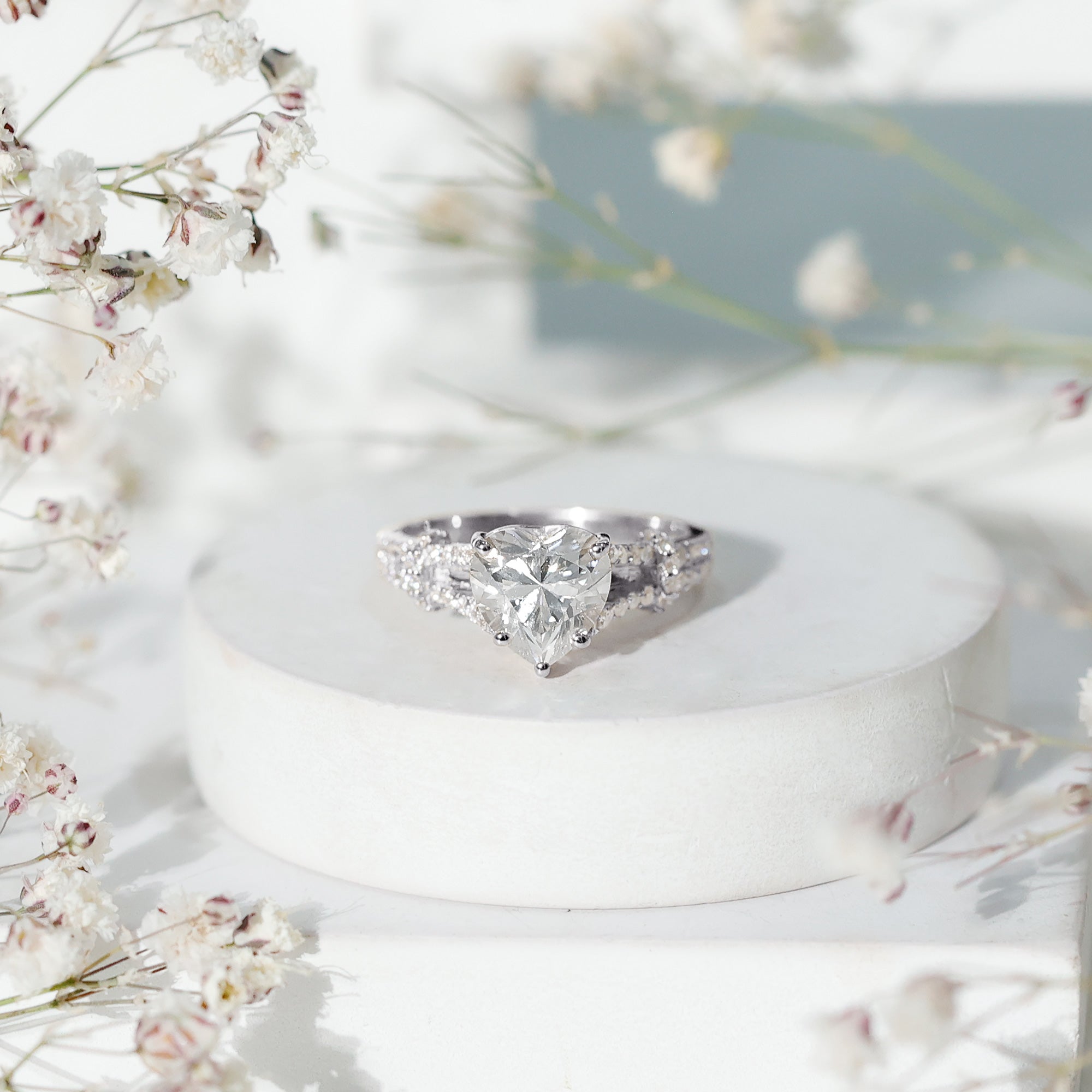 Heart Shape Moissanite Solitaire Engagement Ring in Split Shank