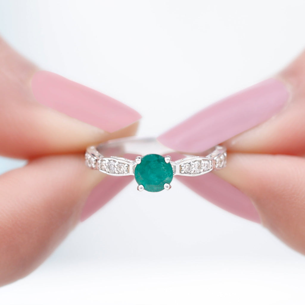 AAA Quality Emerald Solitaire Promise Ring with Diamond