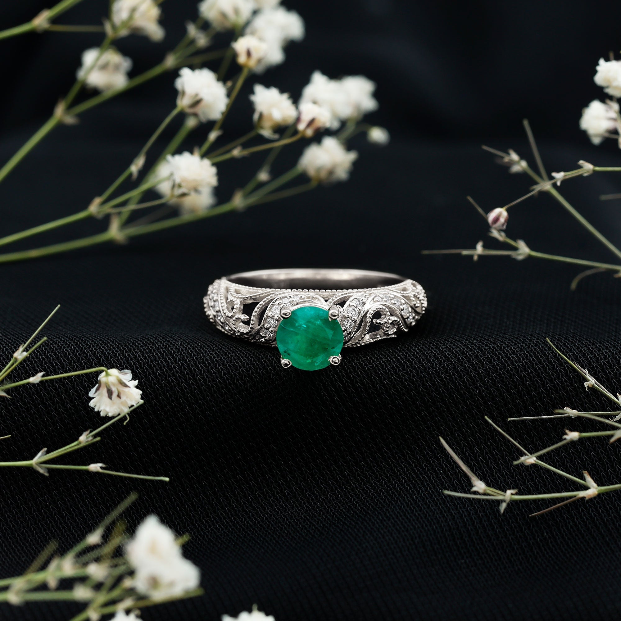 Vintage Looking Emerald and Diamond Engagement Ring for Women