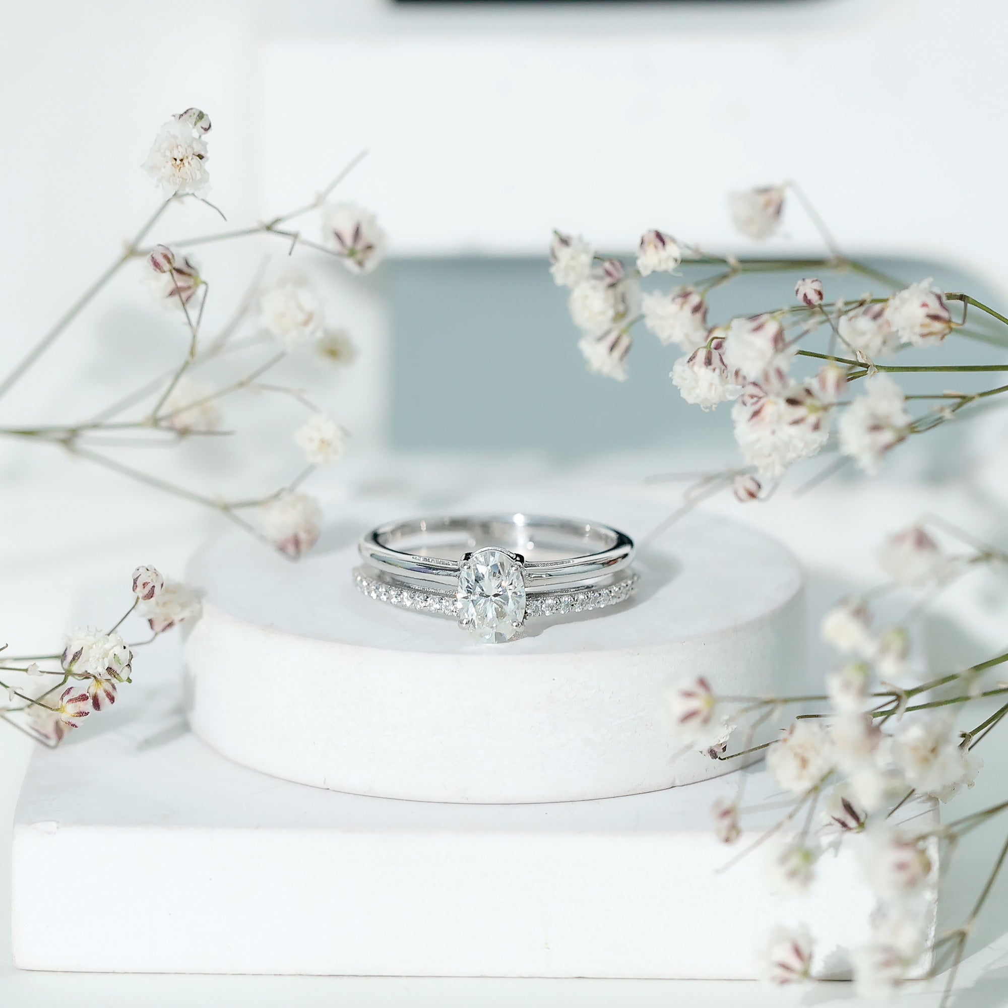 Oval Cut Solitaire Moissanite Double Band Engagement Ring