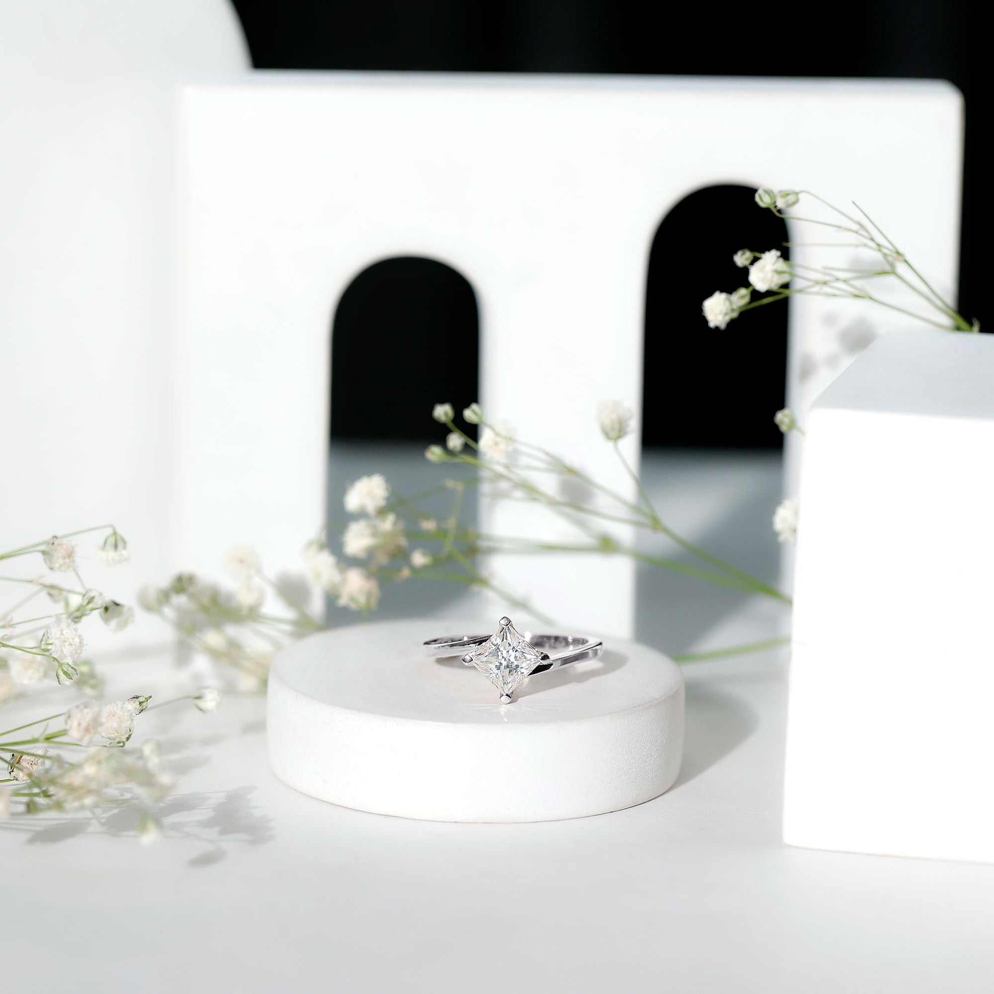 Princess Cut Moissanite Solitaire Bypass Promise Ring in Gold
