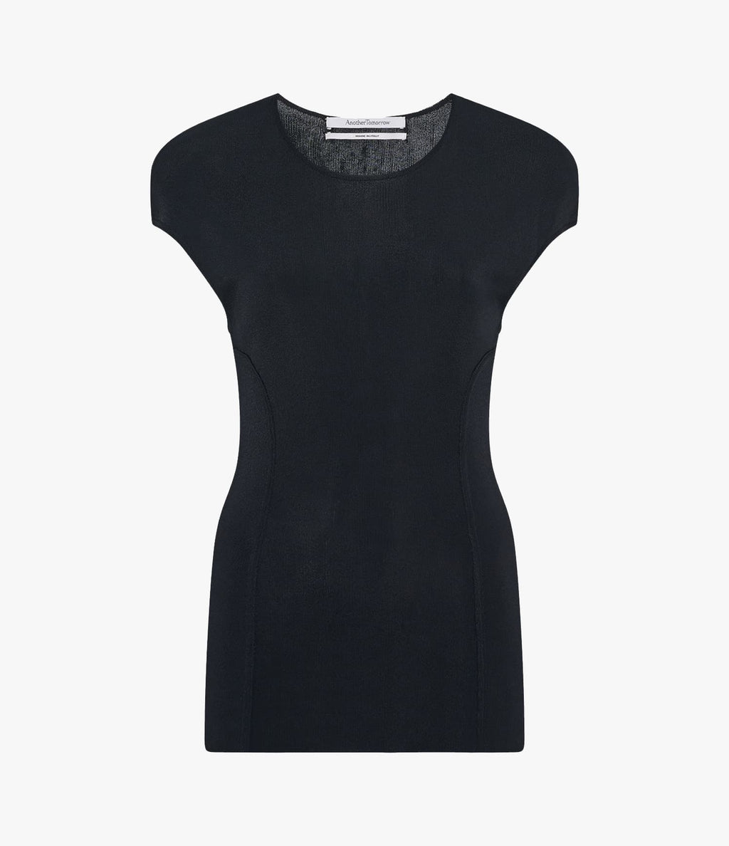 Seamed Fitted Top | Black